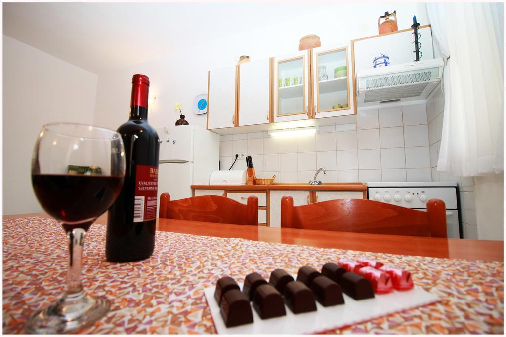 Apartment Benjamin Рогозница Екстериор снимка